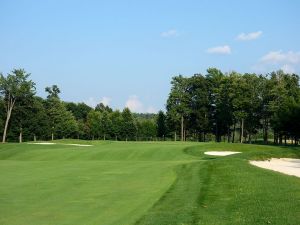 Mystic Rock 15th Fairway